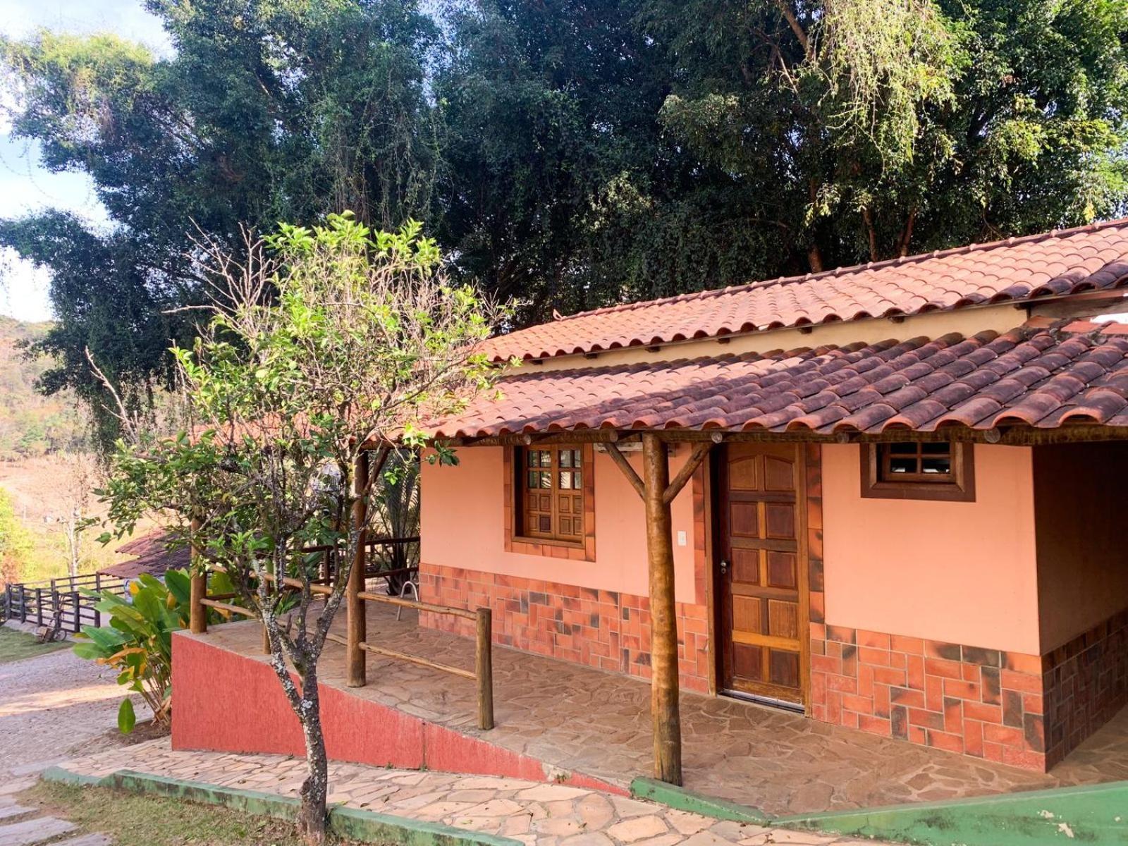 Hotel Fazenda Tucano Capim Branco Exteriér fotografie